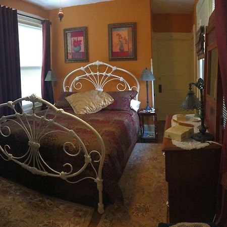 Manheim Manor Bed & Breakfast 外观 照片