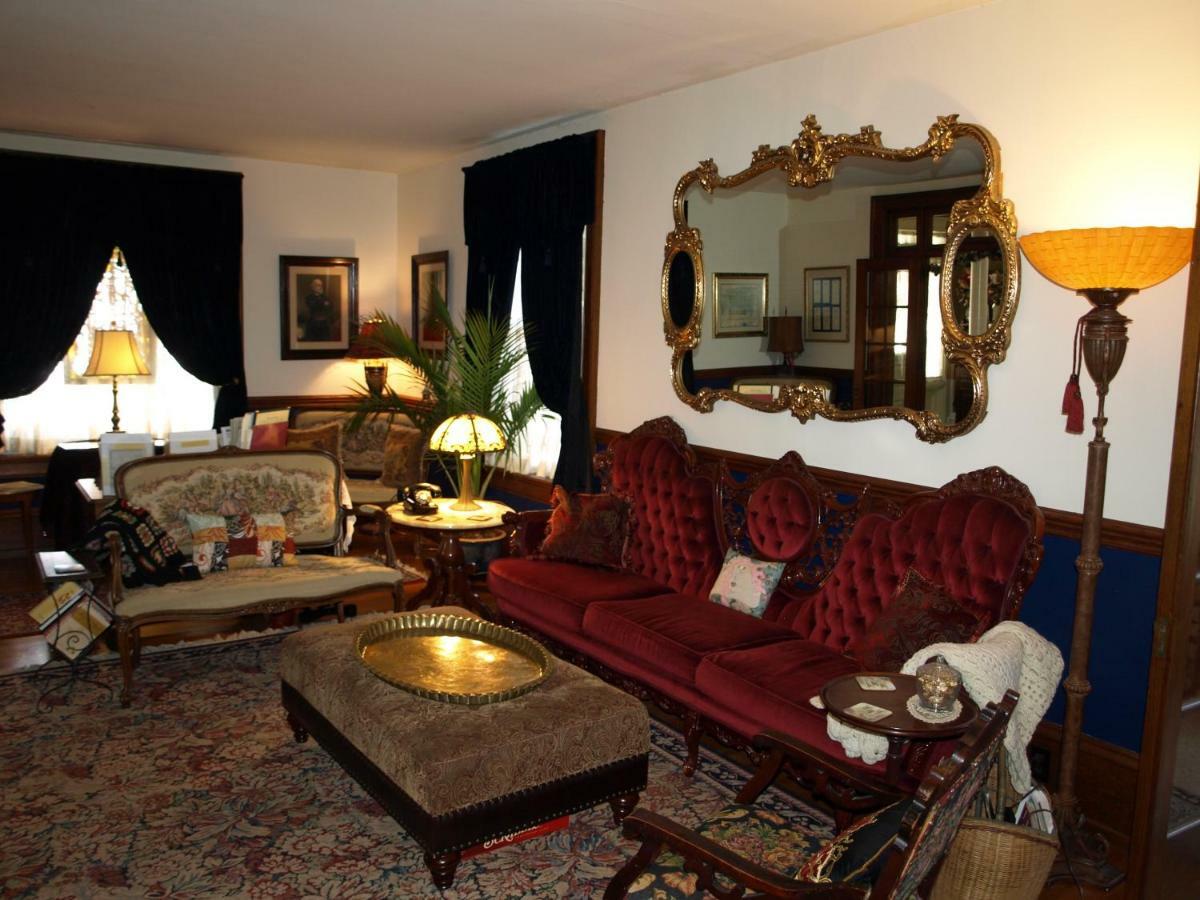 Manheim Manor Bed & Breakfast 外观 照片