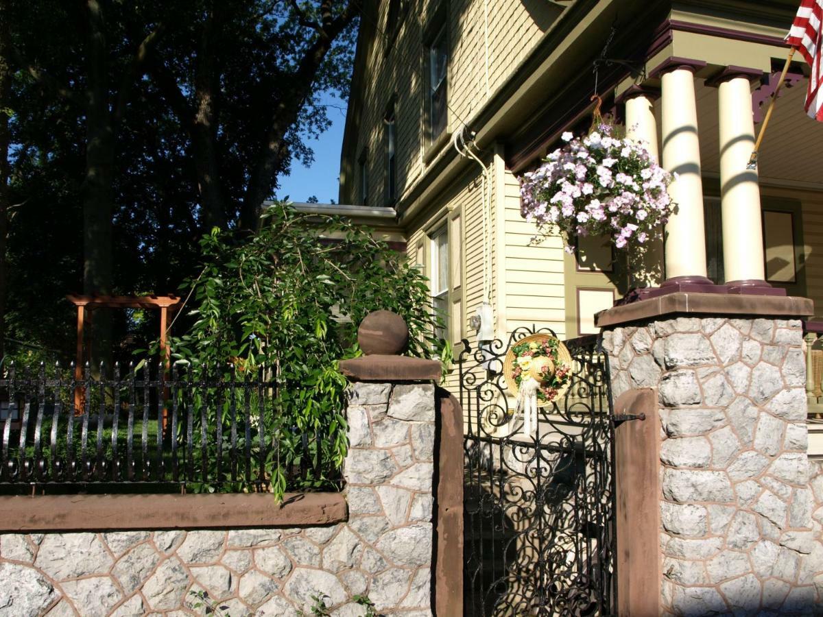Manheim Manor Bed & Breakfast 外观 照片