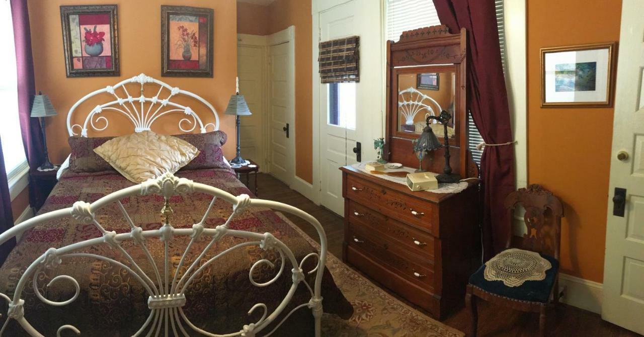 Manheim Manor Bed & Breakfast 外观 照片