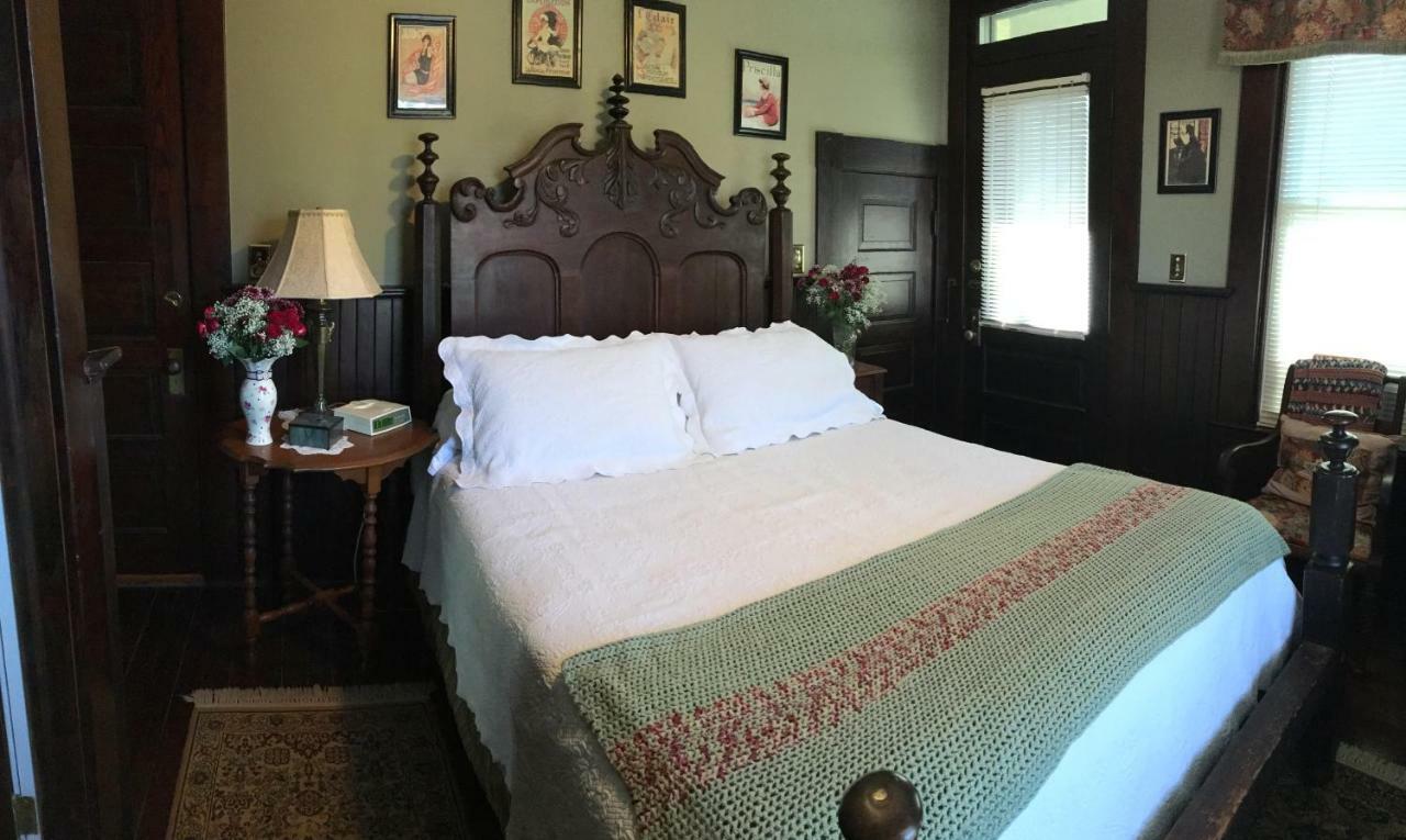 Manheim Manor Bed & Breakfast 外观 照片